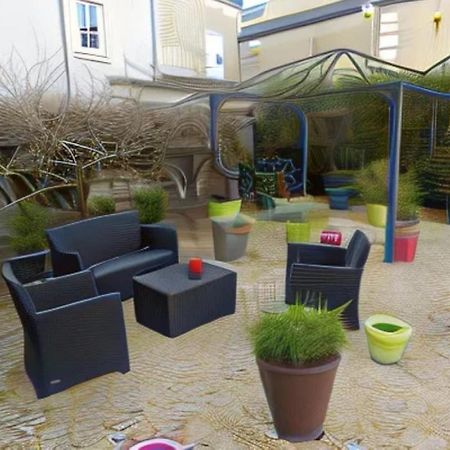 Logis Hotel Le Pelican Vernantes Extérieur photo