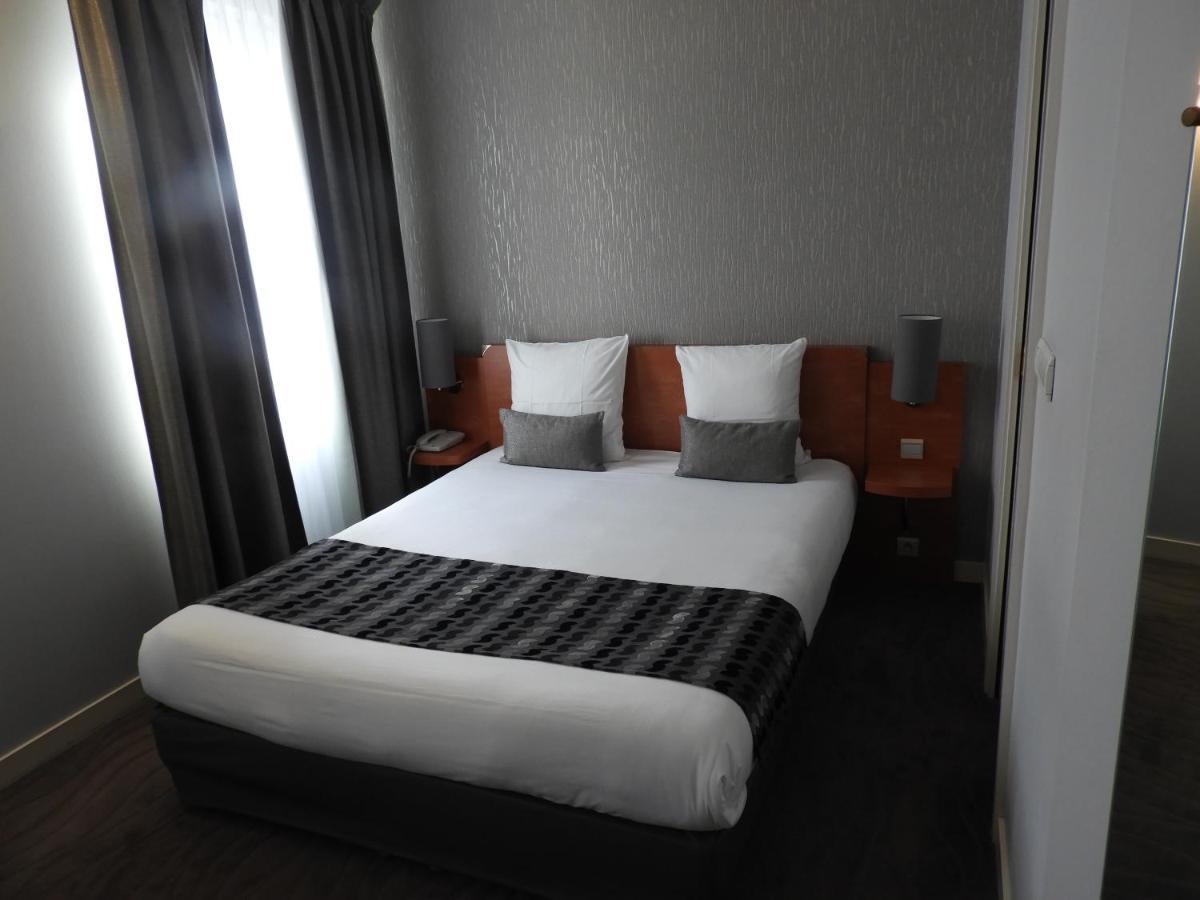 Logis Hotel Le Pelican Vernantes Extérieur photo